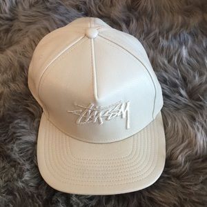 Stussy hat